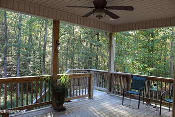 73 Creek Pl, Monterey, TN 38574