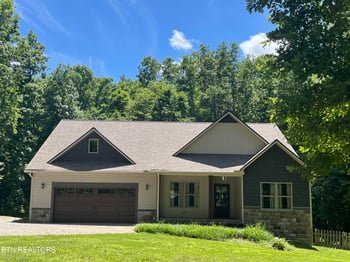 73 Creek Pl, Monterey, TN 38574