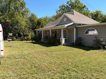 730 Banks Ave, Knoxville, TN 37917