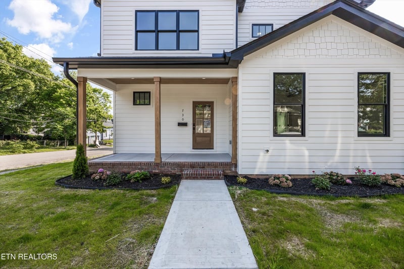 730 Deery St, Knoxville, TN 37917