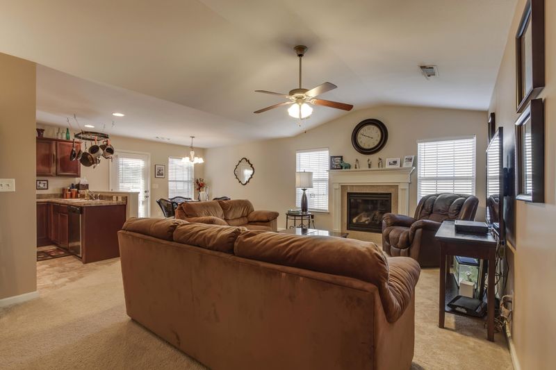 730 Evelyn Dr, Loudon, TN 37774