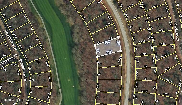 730 Westchester Dr, Crossville, TN 38558