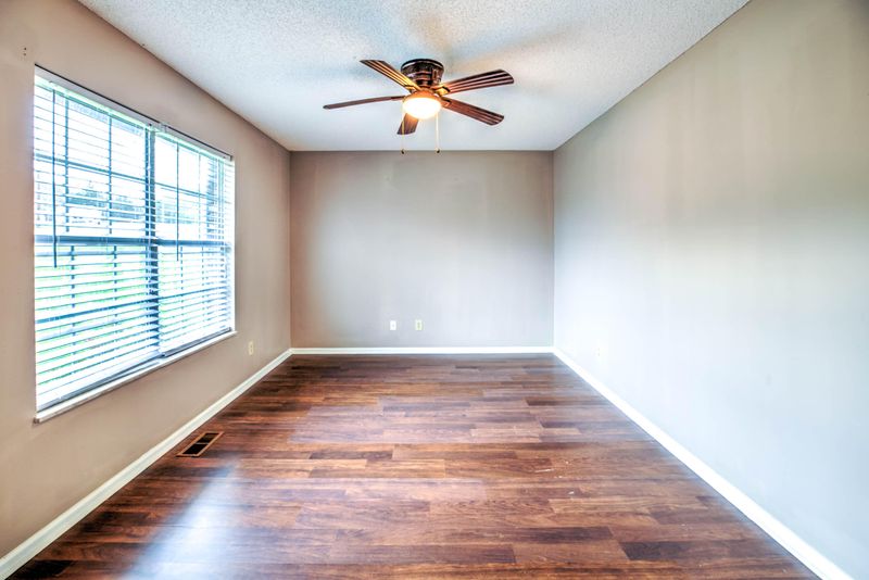7300 Elk Ln, Knoxville, TN 37920