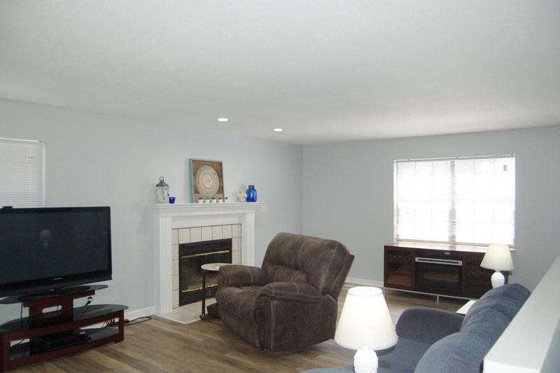 7301 Foxlair Rd, Knoxville, TN 37918