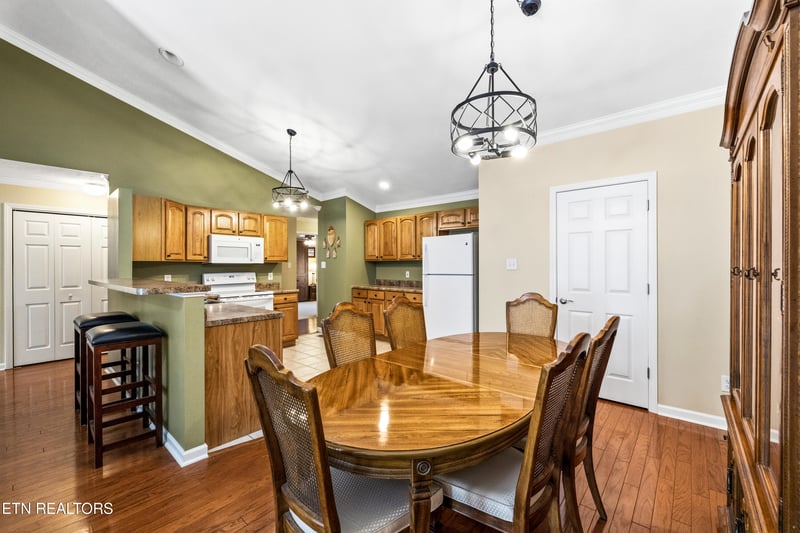 7304 Brook Run Way, Knoxville, TN 37920