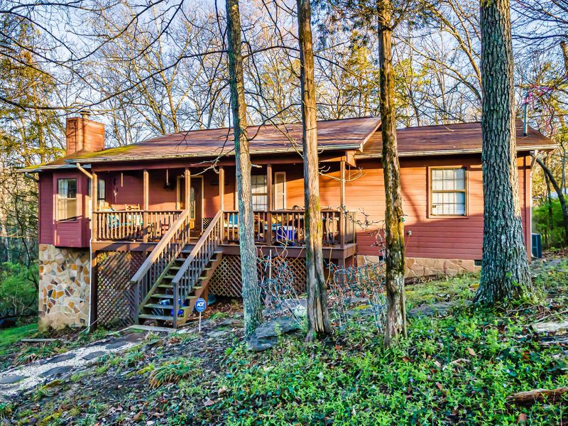 7305 Hickory Nut Ln, Knoxville, TN 37924