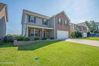 7308 Calla Crossing Ln, Knoxville, TN 37918
