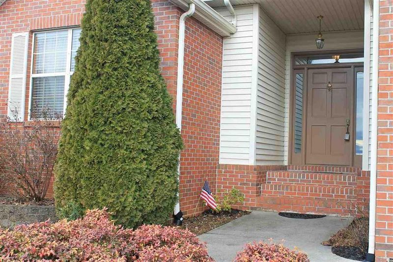 7308 Sweetbriar Dr, Talbott, TN 37877
