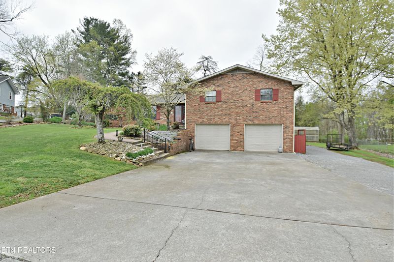 7309 Chartwell Rd #4, Knoxville, TN 37931