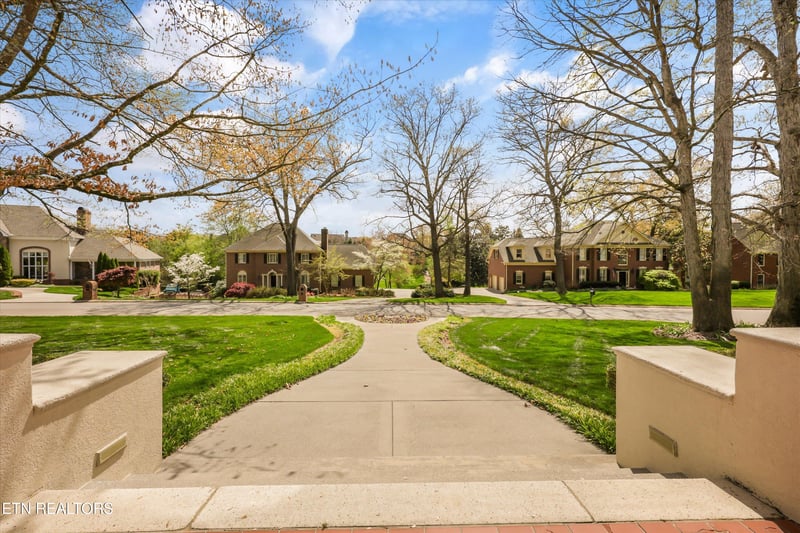 7309 Parliament Dr, Knoxville, TN 37919