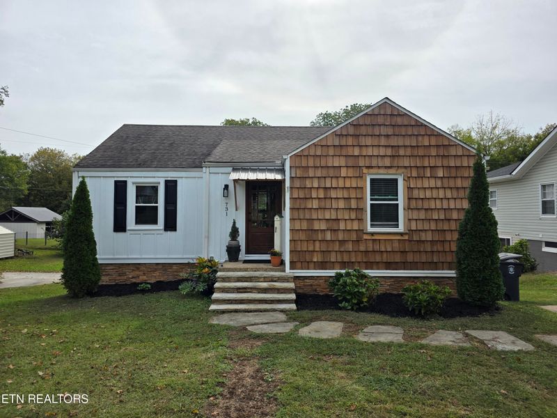 731 Cedar Springs Rd, Athens, TN 37303