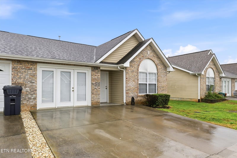 731 High Point Way, Knoxville, TN 37912