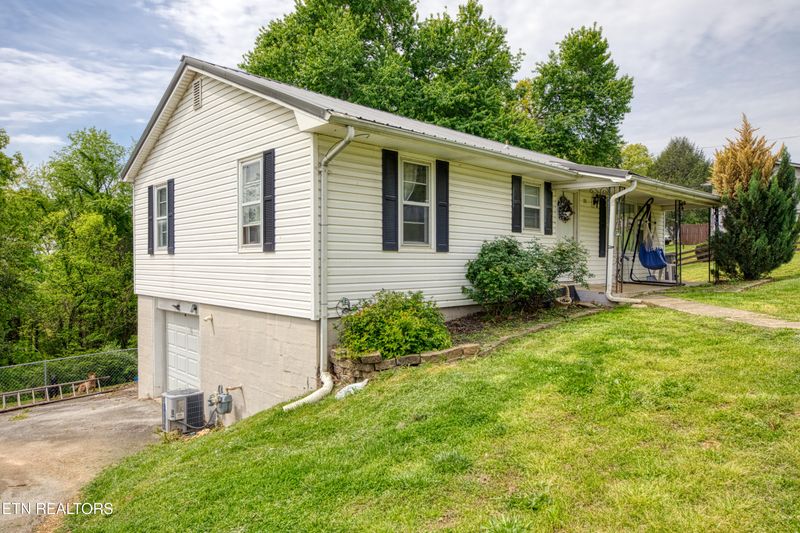 731 Highland Ave, Loudon, TN 37774