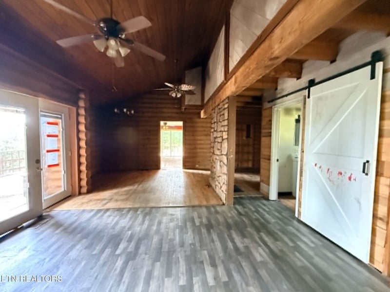 731 Pleasant Grove Rd, Winfield, TN 37892