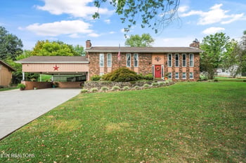 7314 Glastonbury Rd, Knoxville, TN 37931