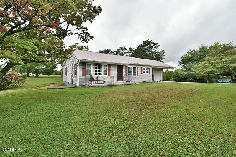 7315 Clapps Chapel Rd, Corryton, TN 37721