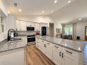 7317 Draeger Rd, Knoxville, TN 37920