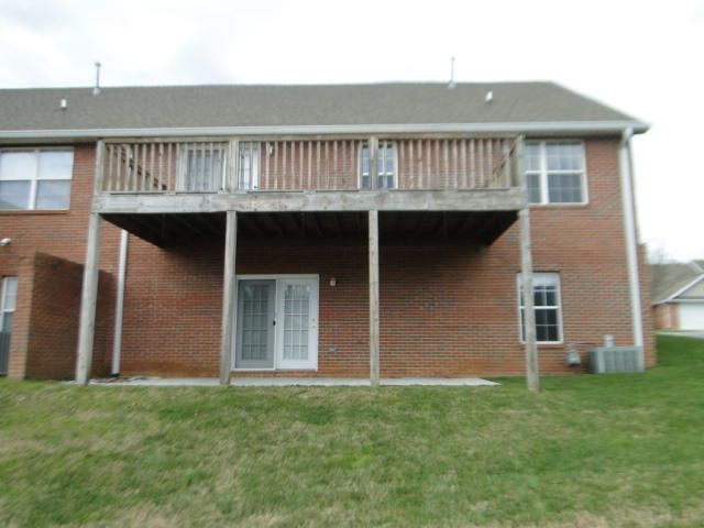 7318 Windtree Oaks Way, Knoxville, TN 37920