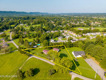 7319 Bell Rd, Knoxville, TN 37918