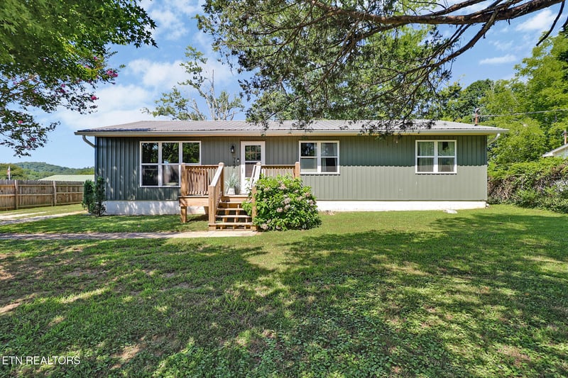 732 Paint Rock Ferry Rd, Kingston, TN 37763
