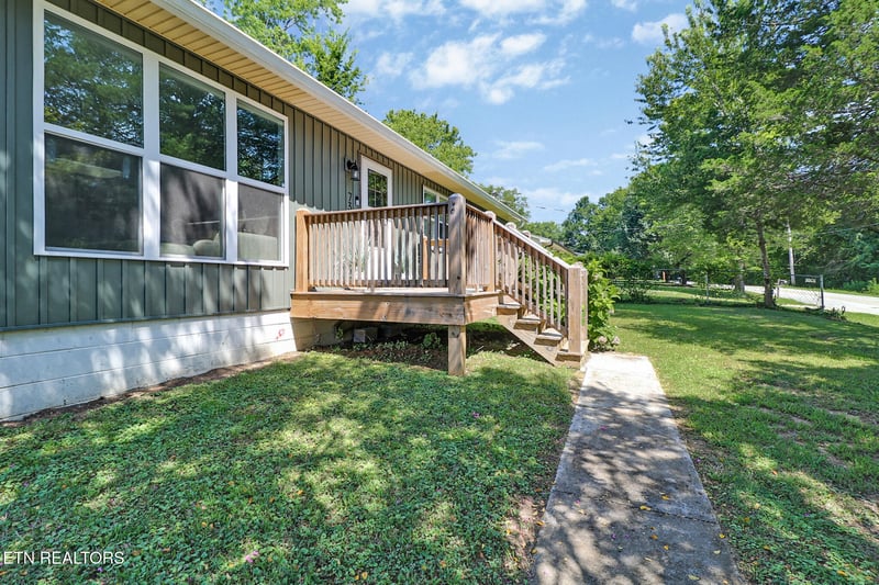 732 Paint Rock Ferry Rd, Kingston, TN 37763