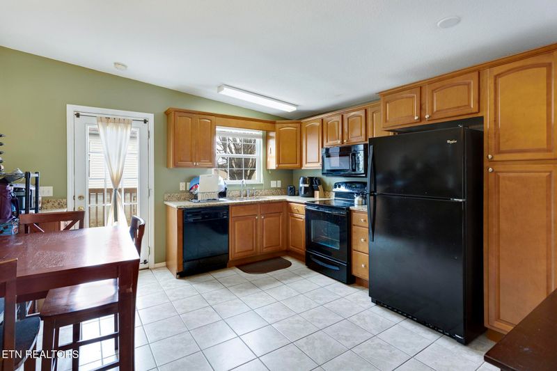 7320 Werkbund Way, Knoxville, TN 37920