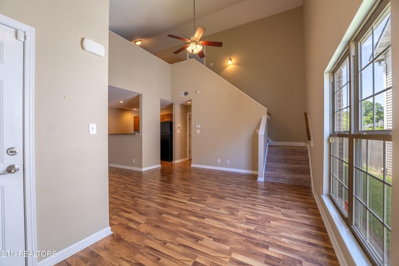 7321 Long Shot Ln, Knoxville, TN 37918