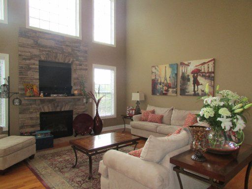 7323 Beechmeadow Ln, Powell, TN 37849