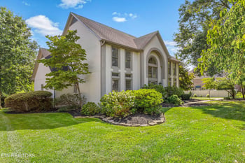 7324 Parliament Dr, Knoxville, TN 37919