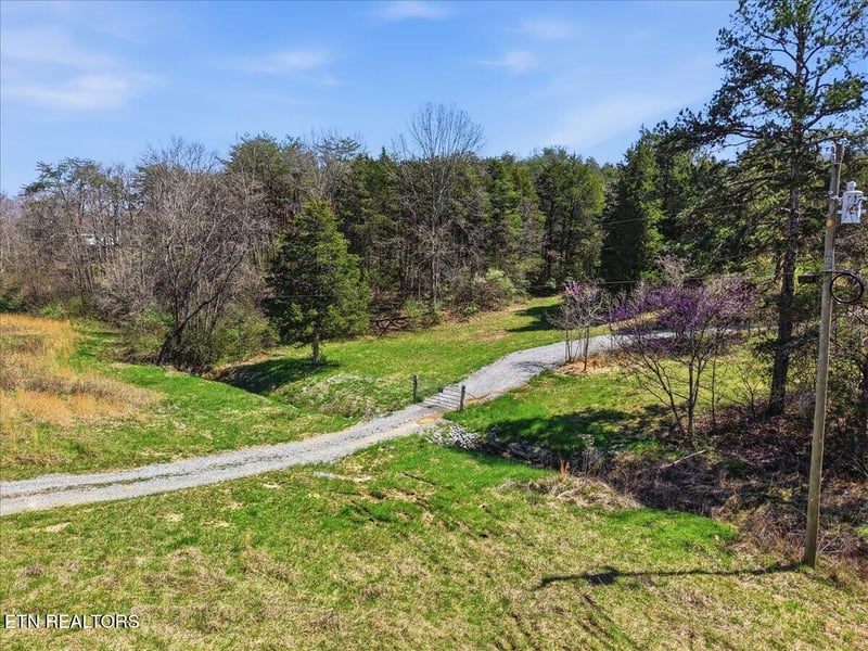 7326 Tomotley Rd, Maryville, TN 37801