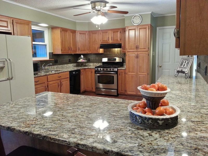 733 Chateaugay Rd, Knoxville, TN 37923