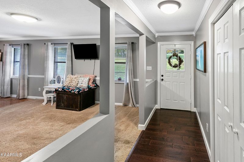 733 Whippoorwill Cir, Seymour, TN 37865