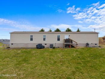 7337 Saint Clair Rd, Whitesburg, TN 37891