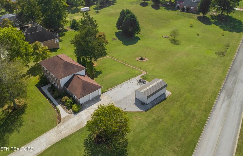 734 Bowman Bend Rd, Harriman, TN 37748
