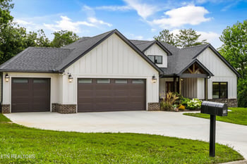 734 Lake Vista Dr, Friendsville, TN 37737
