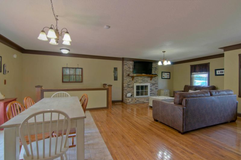 734 Ramsey Rd, Maryville, TN 37801