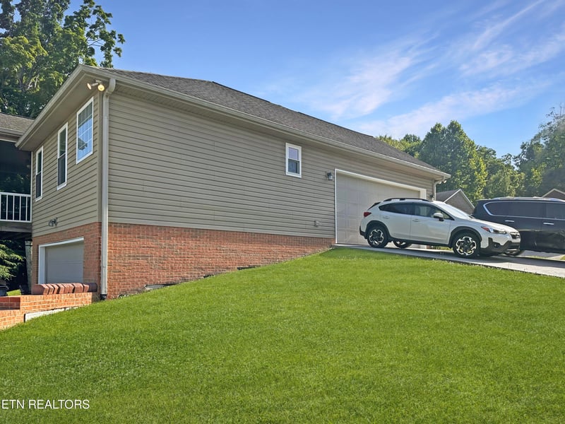 7341 Fort Apache Rd, Corryton, TN 37721
