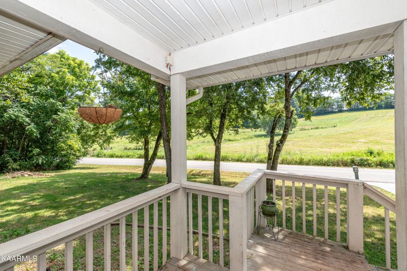 7349 W Meadow Rd, Greenback, TN 37742