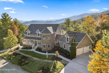 735 Bear Den Rd, Townsend, TN 37882