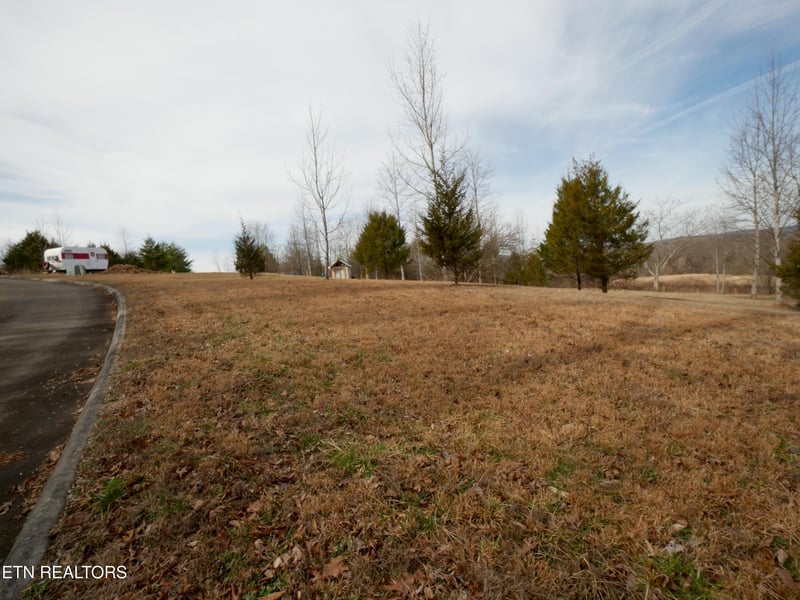 735 County Road 350, Niota, TN 37826
