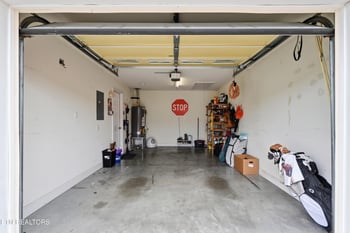 735 Greensboro Way, Knoxville, TN 37912