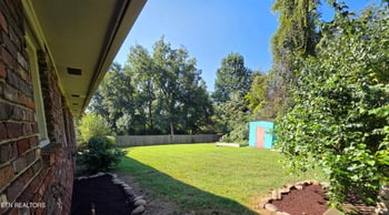 7352 NW Winchester Dr, Knoxville, TN 37919