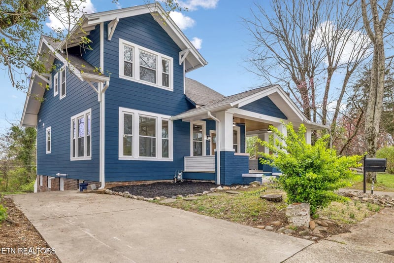 736 Leconte Dr, Knoxville, TN 37915