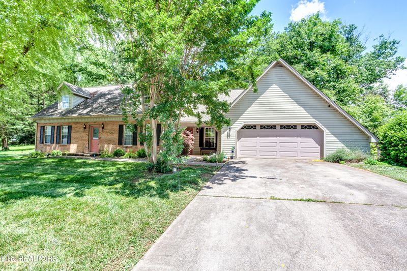 736 Plainfield Rd, Knoxville, TN 37923