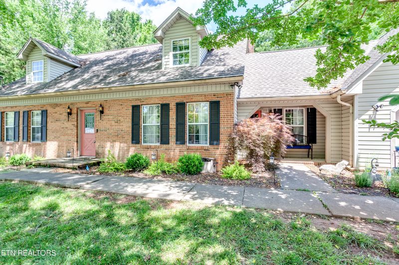 736 Plainfield Rd, Knoxville, TN 37923