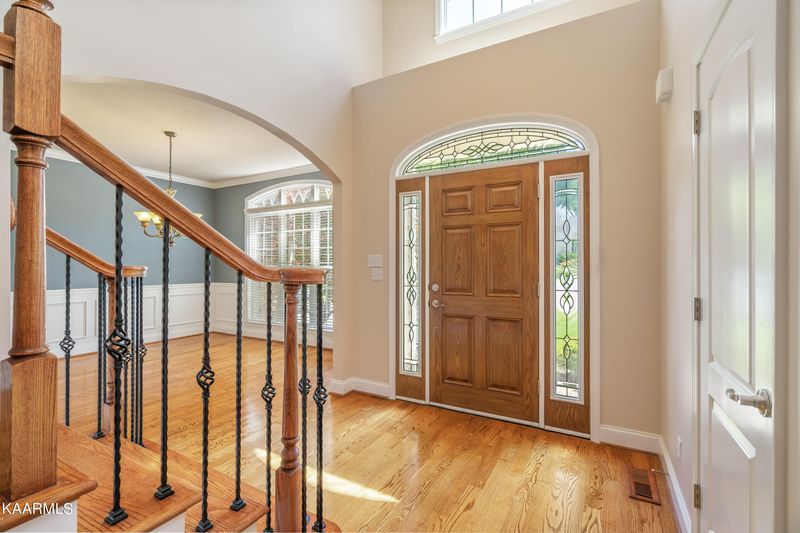 7365 Beech Meadow Ln, Powell, TN 37849