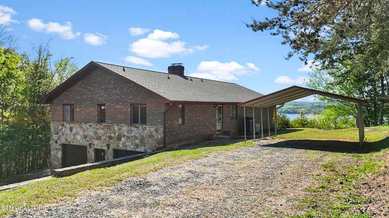 7366 Circle Point Dr, Talbott, TN 37877