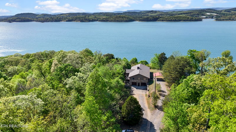 7366 Circle Point Dr, Talbott, TN 37877