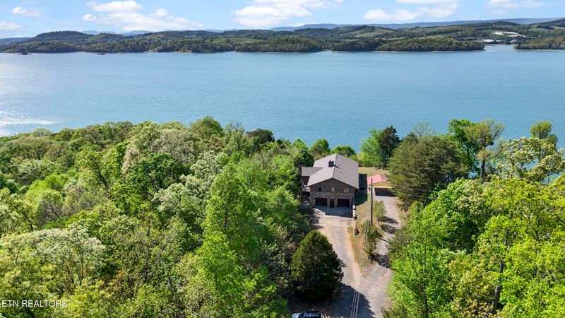 7366 Circle Point Dr, Talbott, TN 37877