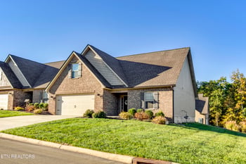 7369 Willow Path Ln, Knoxville, TN 37918
